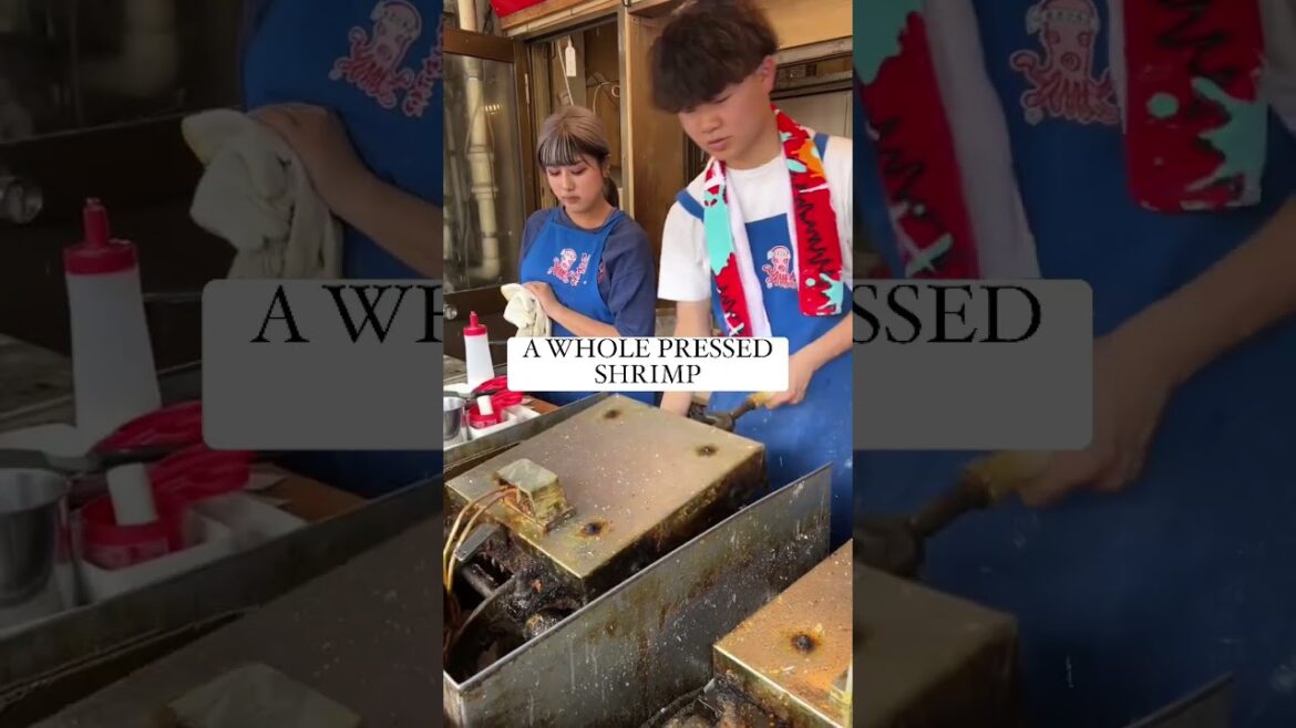 The BEST street foods in Japan!🦑 #shorts #travel #adventure #japan #streetfood #squid #worldtravel