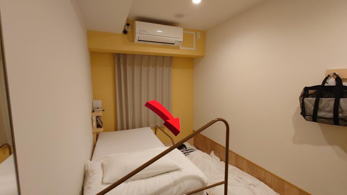 Staying at luxury capsule hotel with bunk beds in Kyoto | Pocket Hotel Shijo Karasuma Staying at luxury capsule hotel with bunk beds in Kyoto | Pocket Hotel Shijo Karasuma