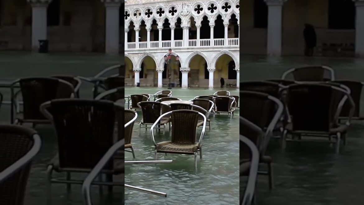 Venice Floods, Italy 🇮🇹 Venice Floods, Italy 🇮🇹