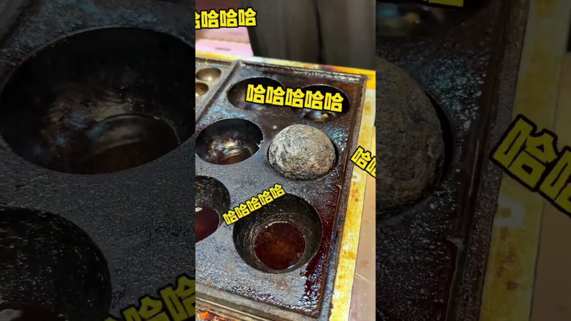 煤球丸子？是燒焦的吧！shorts #streetfood #chinastreetfood #chinafood #章鱼烧 #小丸子