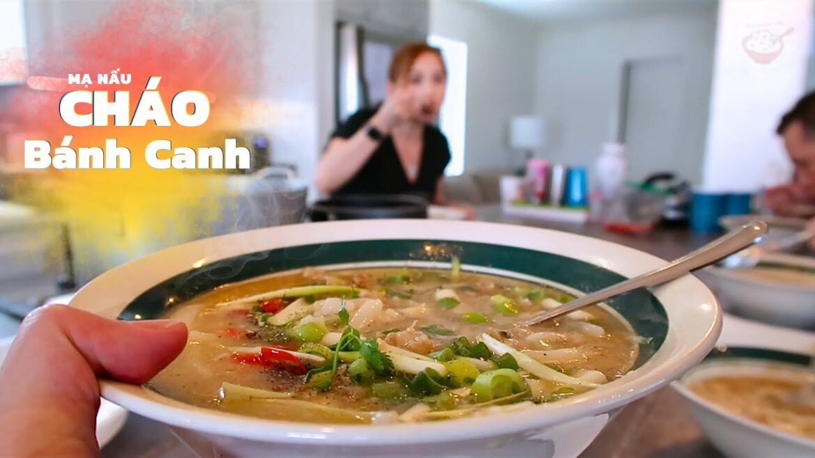 Nồi CHÁO BÁNH CANH siêu ngon trong căn nhà bên hồ. Nhà này có ma???? Nồi CHÁO BÁNH CANH siêu ngon trong căn nhà bên hồ. Nhà này có ma????