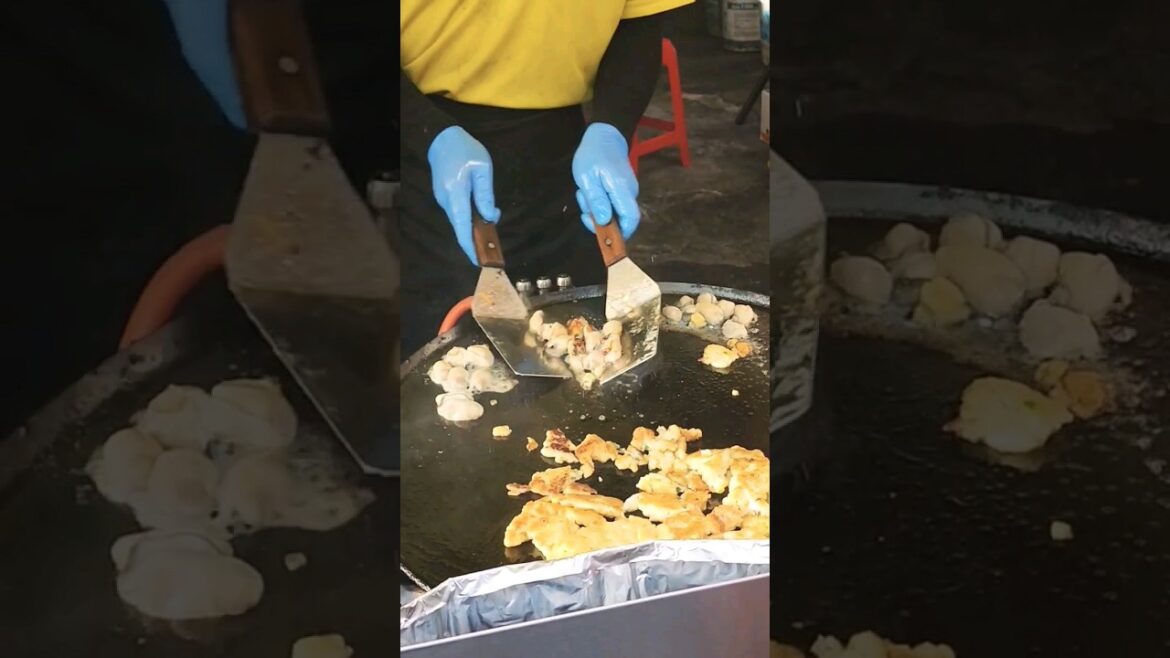 Asian Street Food #shorts #shortsfeed #youtubeshorts #streetfood #malaysia #indonesia #india