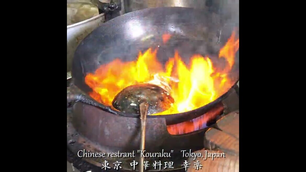 Incredible Japanese 80 years old Grandpa Chef!! (Super Japanese food) Incredible Japanese 80 years old Grandpa Chef!! (Super Japanese food)