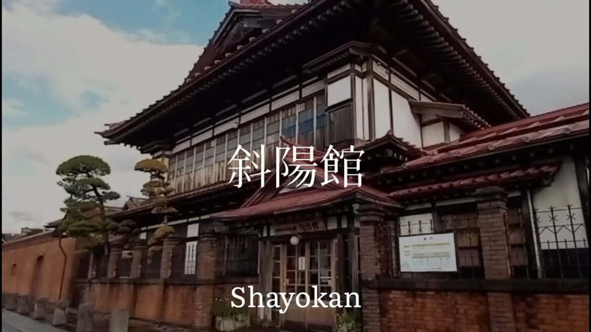 青森県観光　小説家太宰治の生家　斜陽館　Aomori Prefecture Tourism Osamu Dazai's Birthplace Shayokan Japan