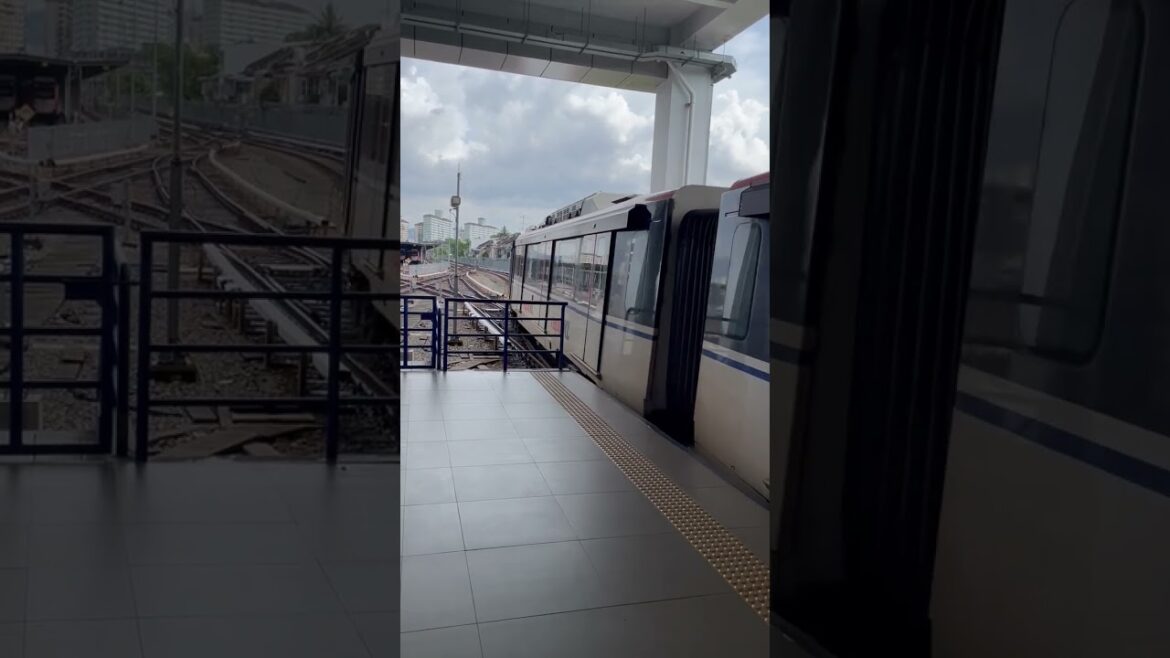 RapidKL LRT Ampang Line Ampang Station2 #shorts