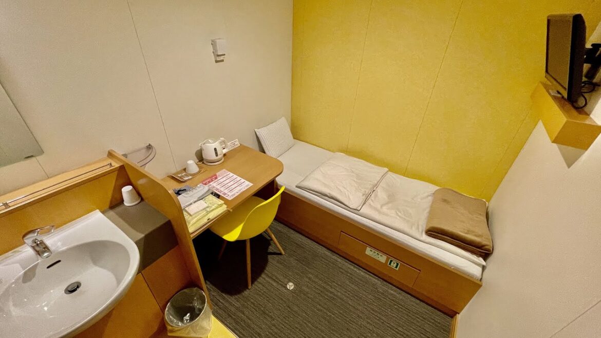 【阪九フェリー ひびき】コスパ最高のシングル個室で行く12時間半のフェリー旅 | デラックスシングル