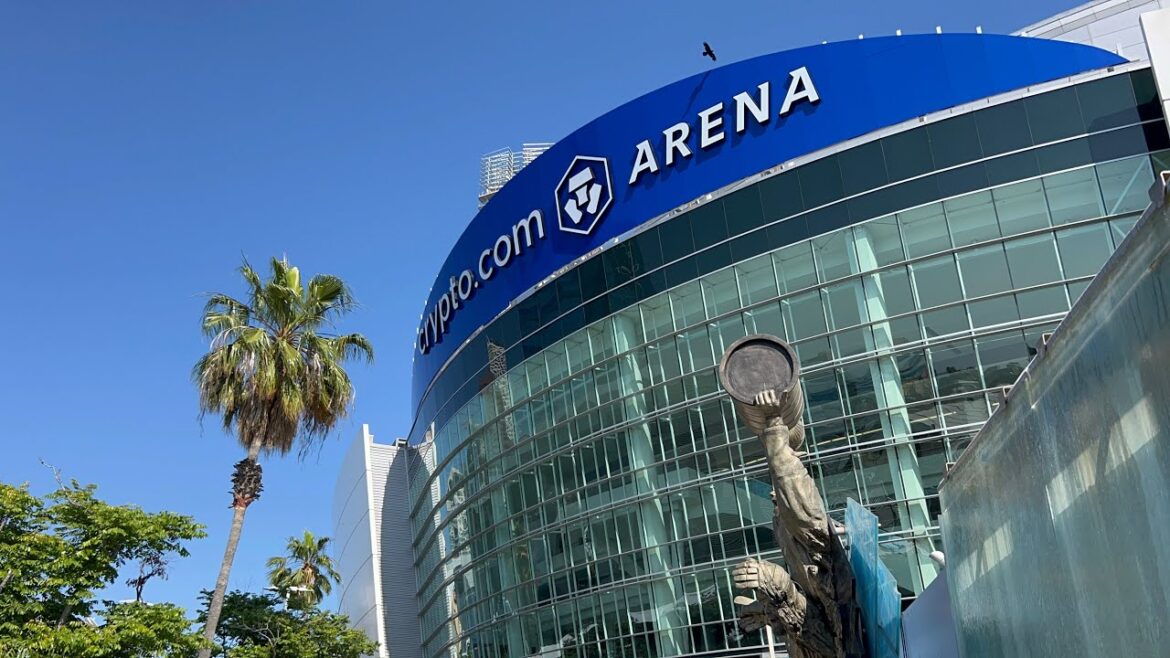 4K Virtual Walks - Crypto.com Arena Walking Tour in Los Angeles, California USA