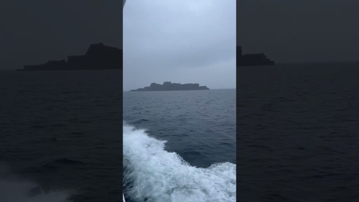 A battleship? An island? 軍艦?島? #Gunkanjima #nagasaki #japan #unesco #heritage #abandoned #shorts