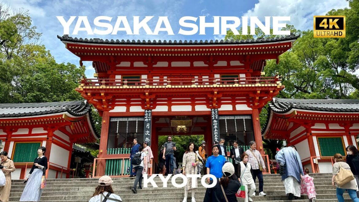 [4K] Yasaka-jinja Shrine in KYOTO🐧 Nonstop Walking Tour / 八坂神社 京都 散歩