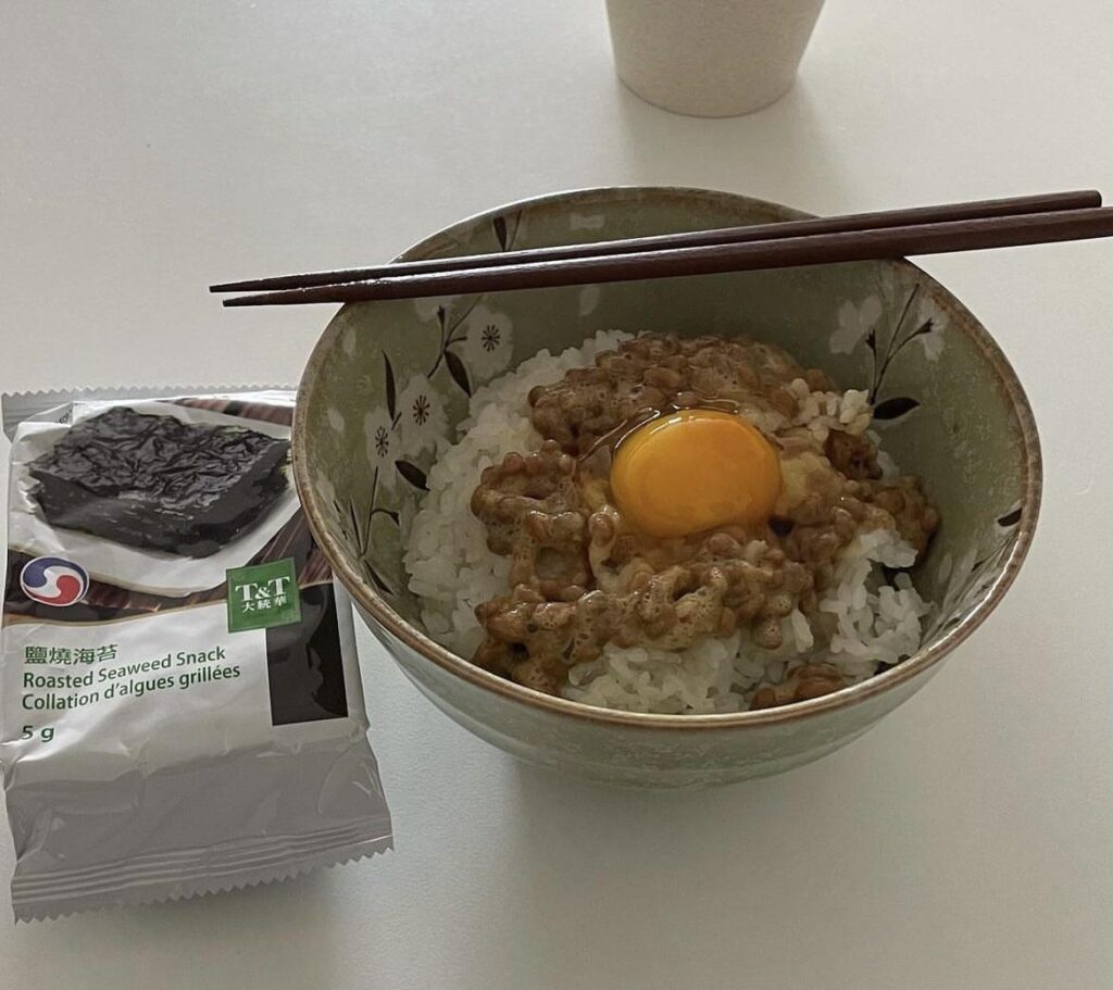 Natto + raw egg + Korean seaweed + rice is the best combination