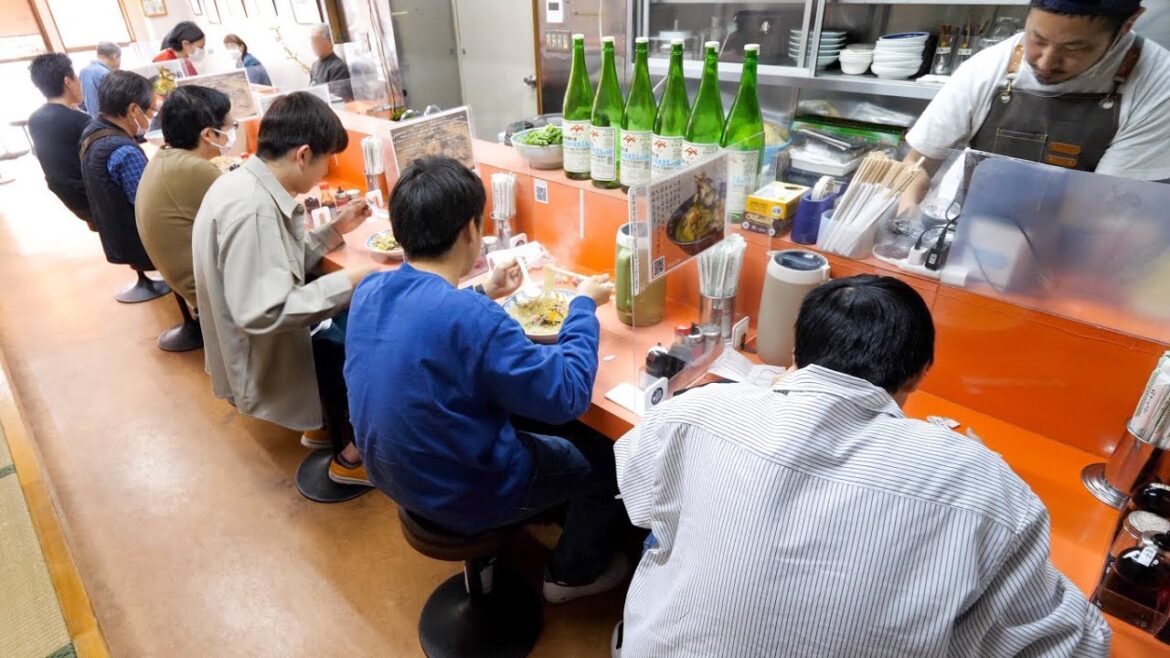 常連が殺到する行列町中華の爆売れ福岡グルメが凄かった丨Fukuoka Soul Food