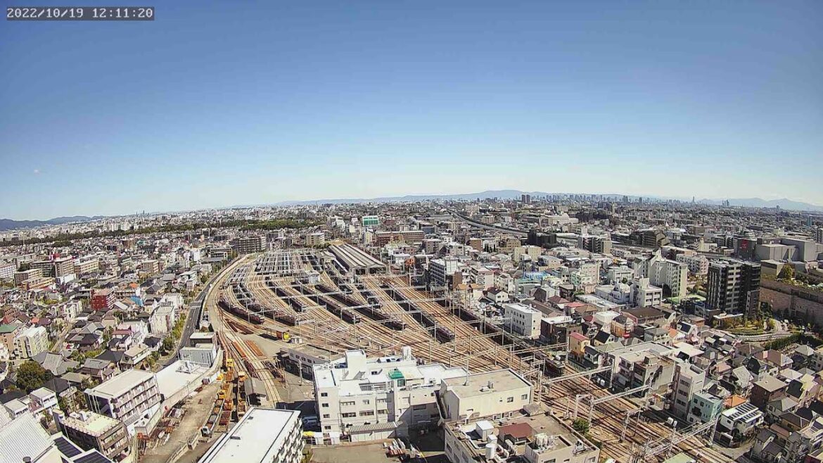2023/06/28 03:00 西宮北口 ライブカメラ1 東向き お天気 風景 夜景 阪急電車 神戸線 西宮車庫 西宮ガーデンズ 名神高速