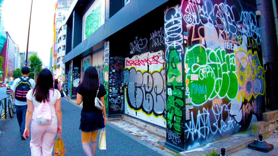 Harajuku in Tokyo 🐶🍻 Cute town ♪💖 4K ASMR non-stop 1 hour 09 minutes