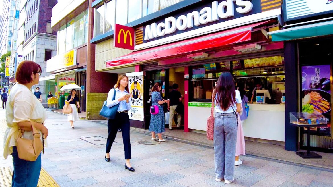 Ochanomizu in Tokyo🐶🍻Food and book town♪💖4K ASMR non-stop 1 hour 01 minutes