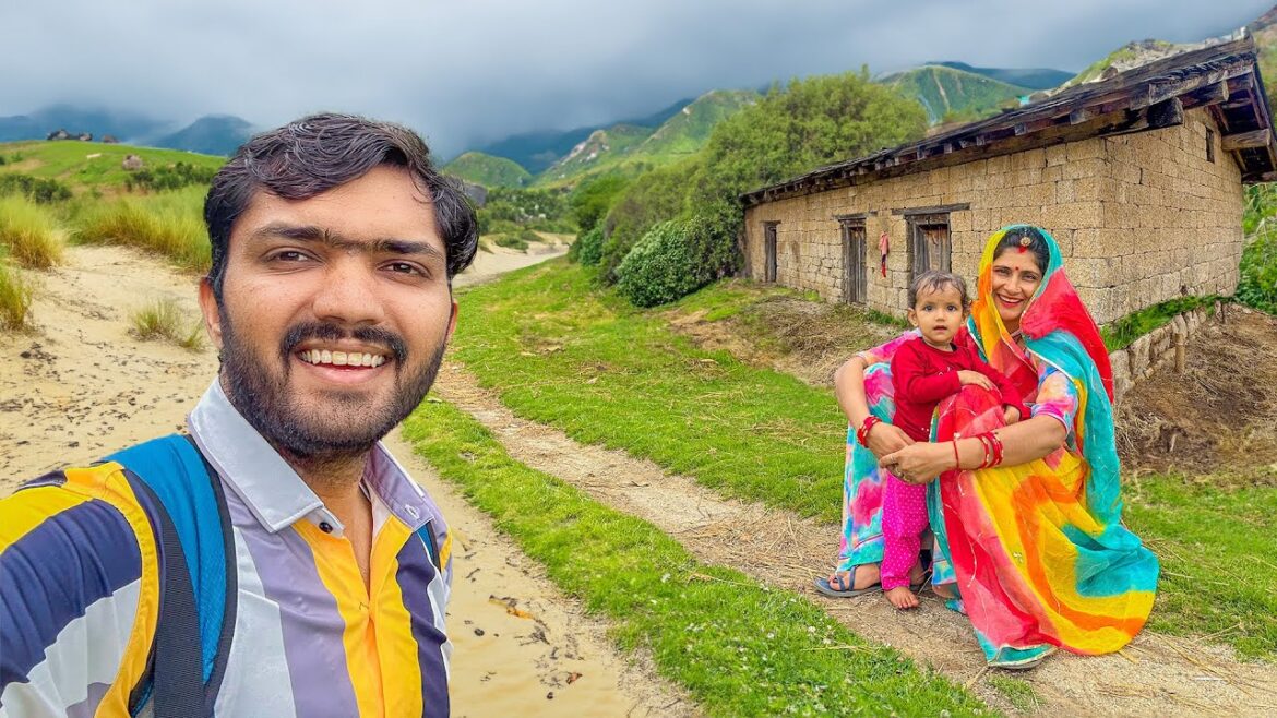 पहाड़ों से रेगिस्तान जा रहे है 🛖 Our Last village at Uttrakhand ! ❤️🙏  || Uttarakhand Ep-29 पहाड़ों से रेगिस्तान जा रहे है 🛖 Our Last village at Uttrakhand ! ❤️🙏  || Uttarakhand Ep-29