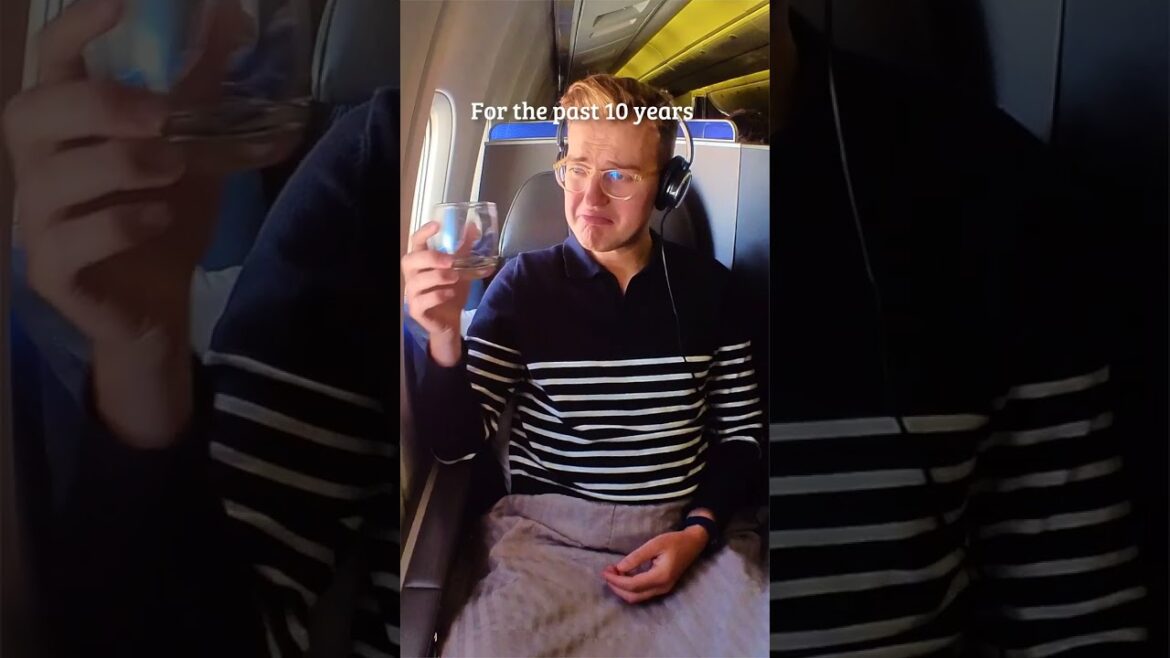 Why I Hated United Airlines😣 #shorts #flying