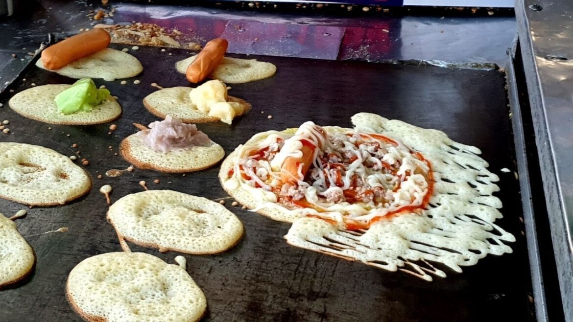 Soft Pancake | Custard Sausage Tokyo dessert | Thailand Street Food