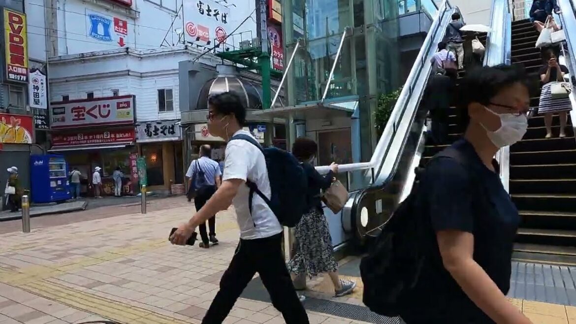 Kitasenju Walk • Tokyo • Japan • 4K