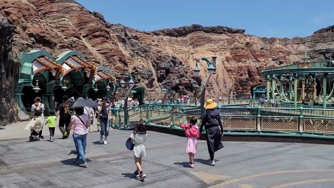 Tokyo DisneySea (東京迪士尼海洋) Tokyo DisneySea (東京迪士尼海洋)