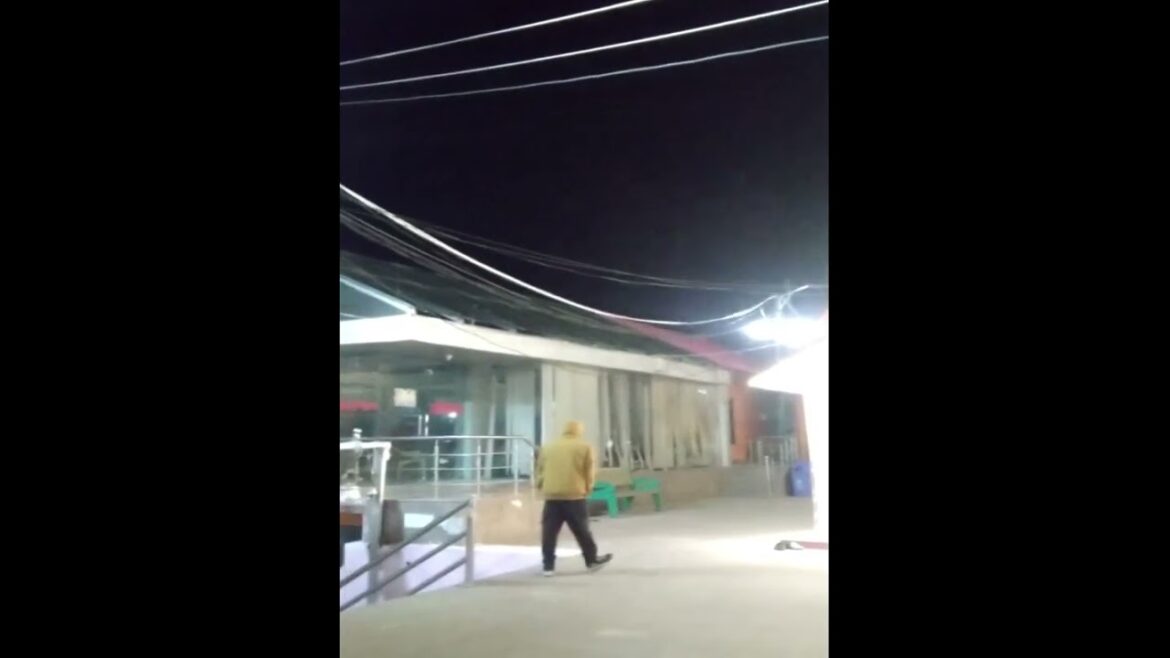 Gangotri Dham Ratri Darshan | Puri Shanti Hai | Thandh Bahut Hai Gangotri Dham Ratri Darshan | Puri Shanti Hai | Thandh Bahut Hai