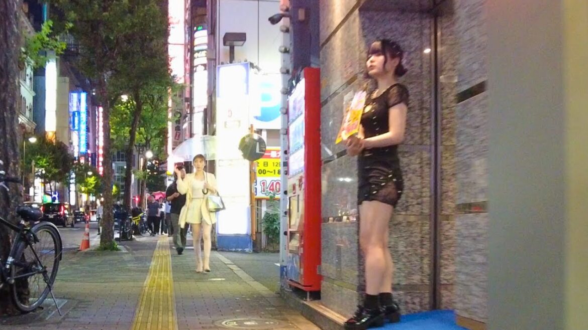 新宿夜散歩 |【4K】 Walking Shinjuku Tokyo Japan  June 2023 part2