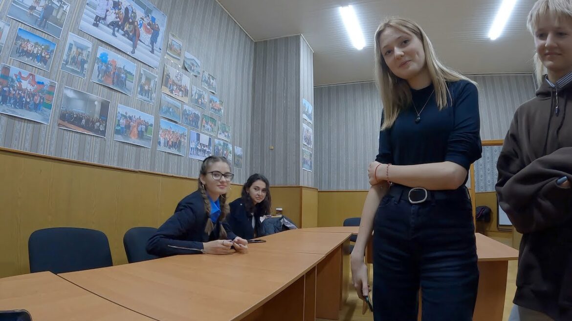 한국인 남자친구를 원하는 트란스니스트리아 소녀들 ft. 미승인 국가의 캐나다 아저씨