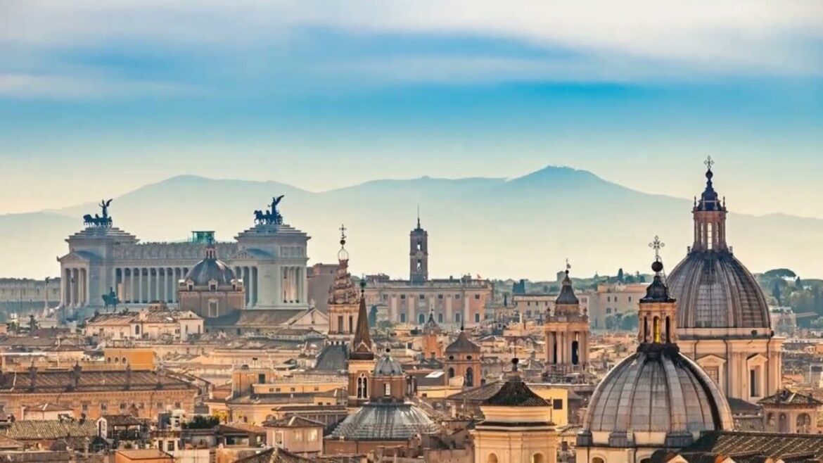 Non lontano dal Colosseo c’è un giardino fantasy: mentre passeggi nel parco fai attenzione la tempi Non lontano dal Colosseo c'è un giardino fantasy: mentre passeggi nel parco fai attenzione la tempi