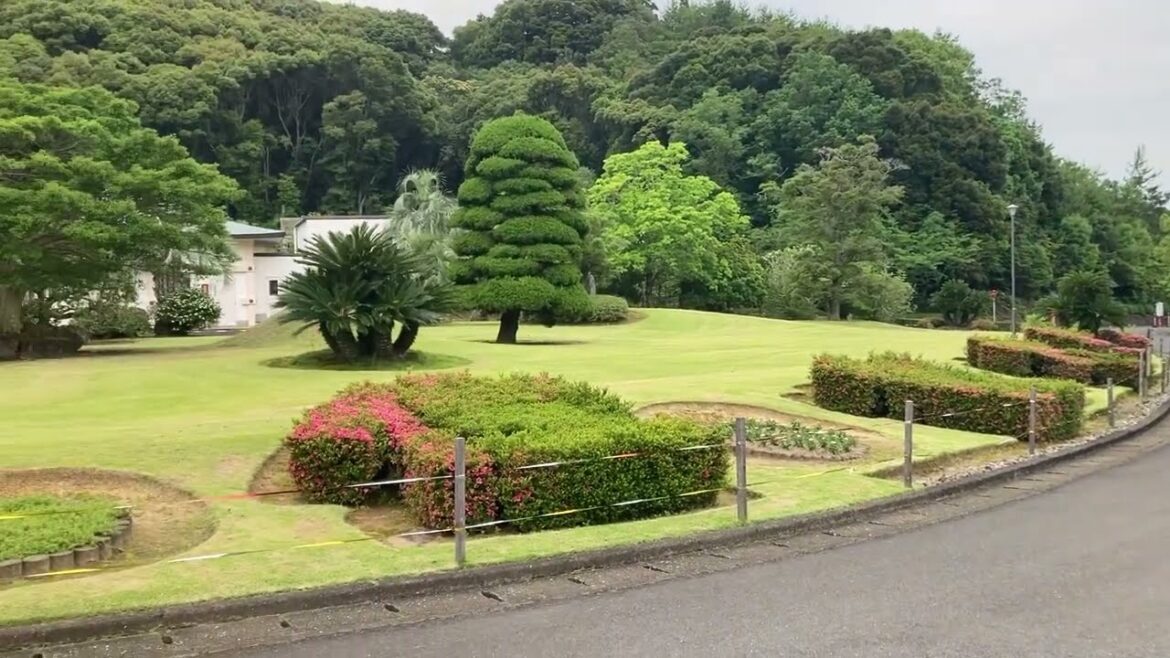 Another new find attraction on our private tours of Nagasaki is the Sohonzan Shrine.