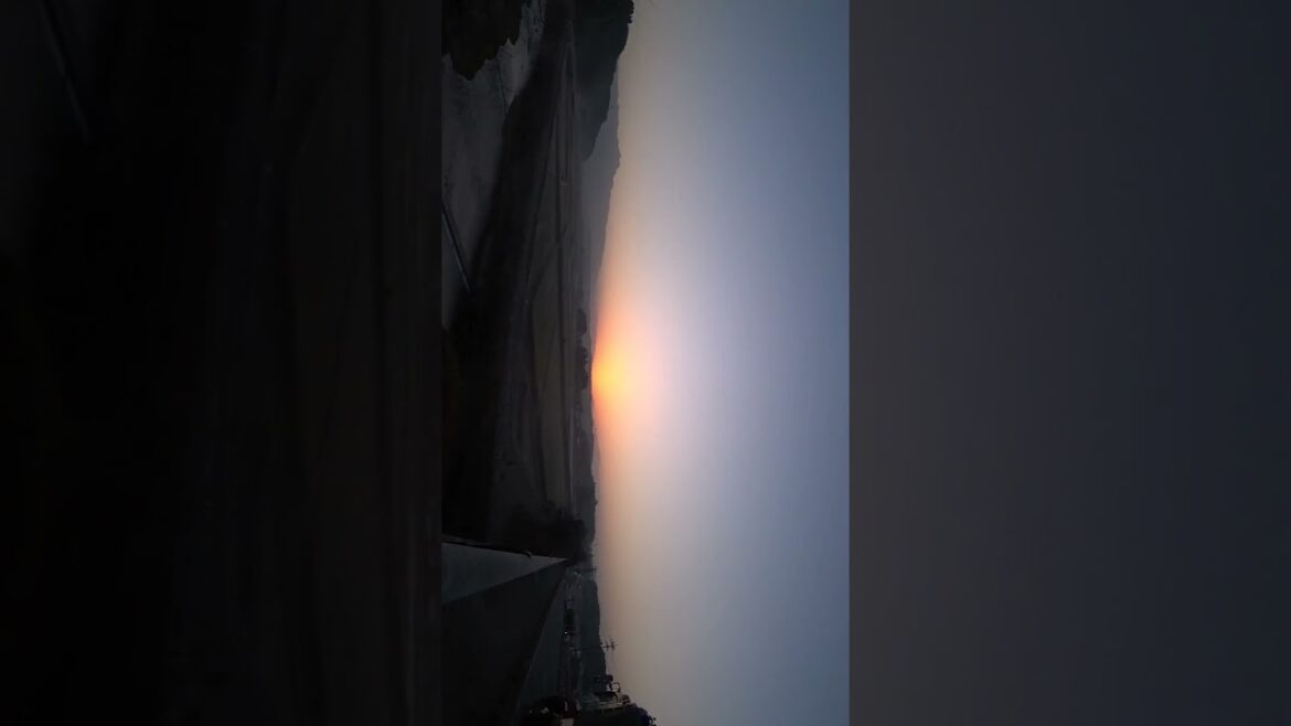 熊本県菊池市旭志伊坂・コッコファーム付近・日の出70倍速(Kumamoto Kikuchi city Kyokusi Isaka sunrise 70 speed)スマホ横置き#Shorts