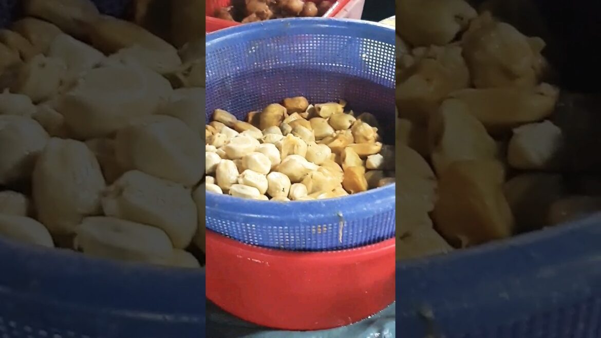 Asian Street Food #shorts #shortsfeed #youtubeshorts #streetfood #malaysia #indonesia #india #food