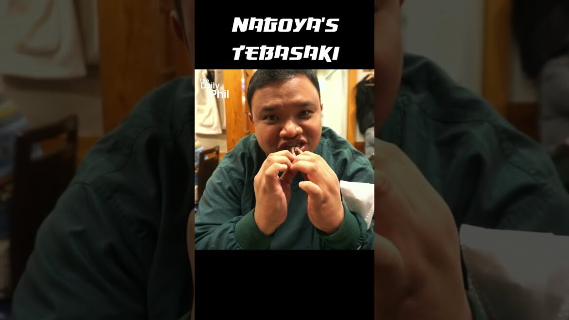 Tebasaki at Sekai No Yamachan in Nagoya Tebasaki at Sekai No Yamachan in Nagoya