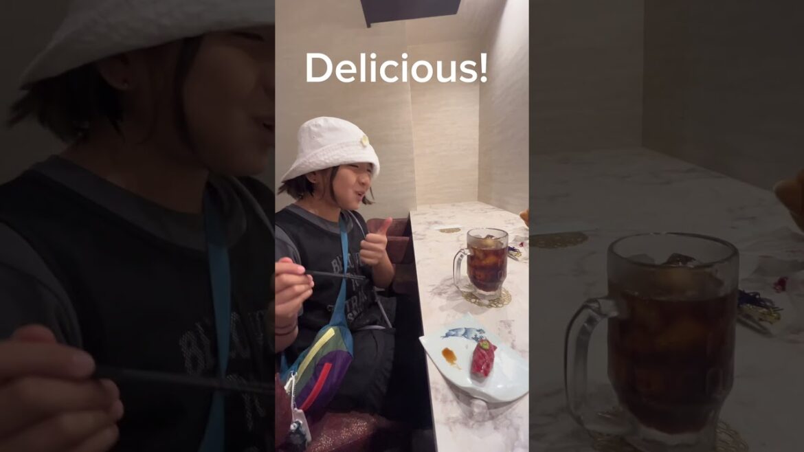 Delicious Kobe beef sushi in Asakusa #shorts #japanesefood