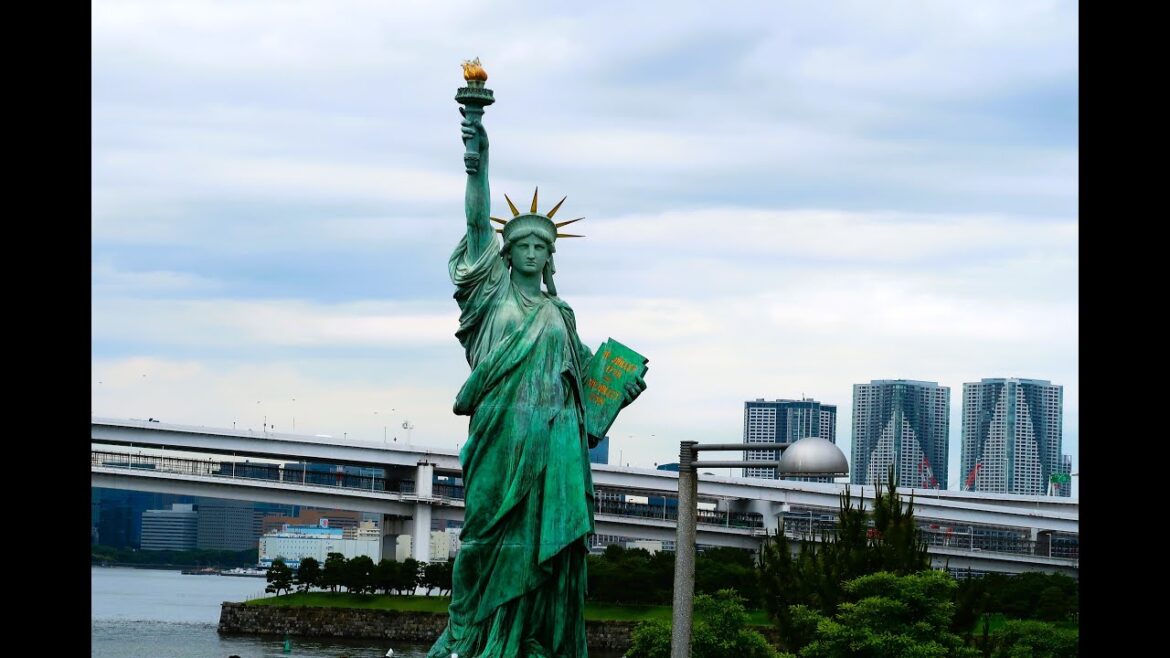 Odaiba Walk, Tokyo, Japan