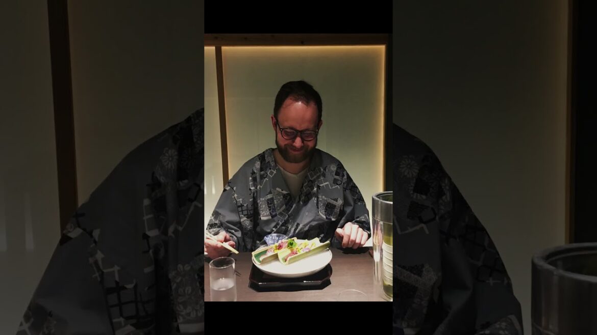 Staying at Japan’s $1,000 Ryokan with PRIVATE Onsen in Kawaguchiko near Mount Fuji! #shorts Staying at Japan's $1,000 Ryokan with PRIVATE Onsen in Kawaguchiko near Mount Fuji! #shorts