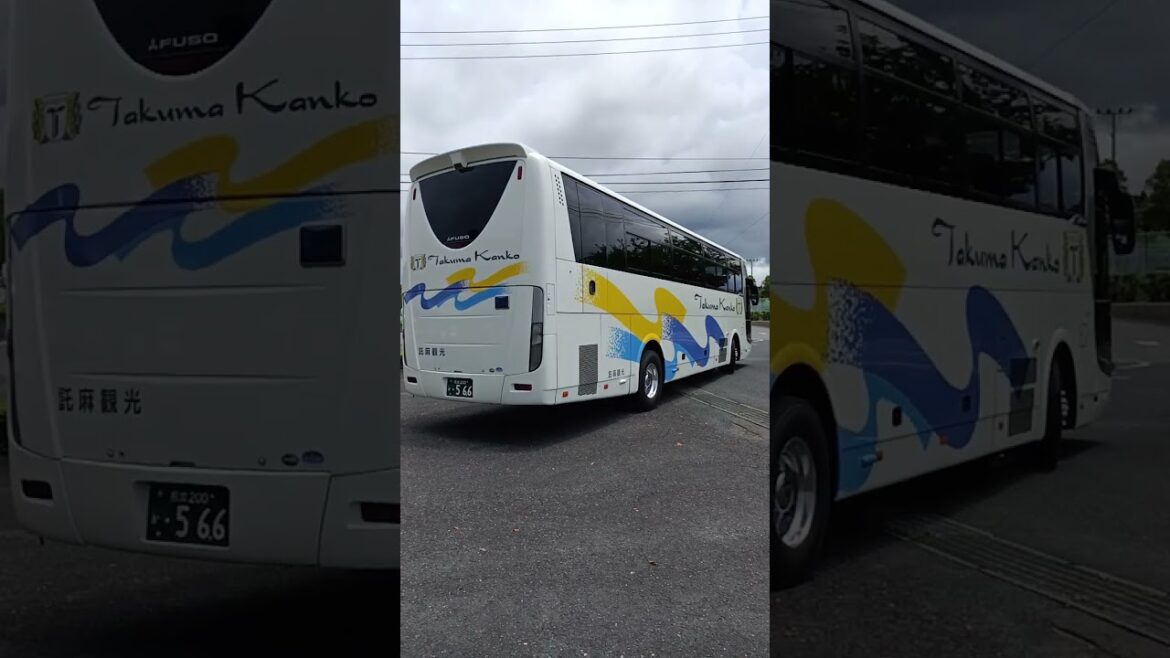 詫麻観光バス2台,ツアーで知覧を走った🚌🚌南九州市知覧町特攻平和公園🚍2023年7月24日Takuma sightseeing buses ran through Chiran on a tour