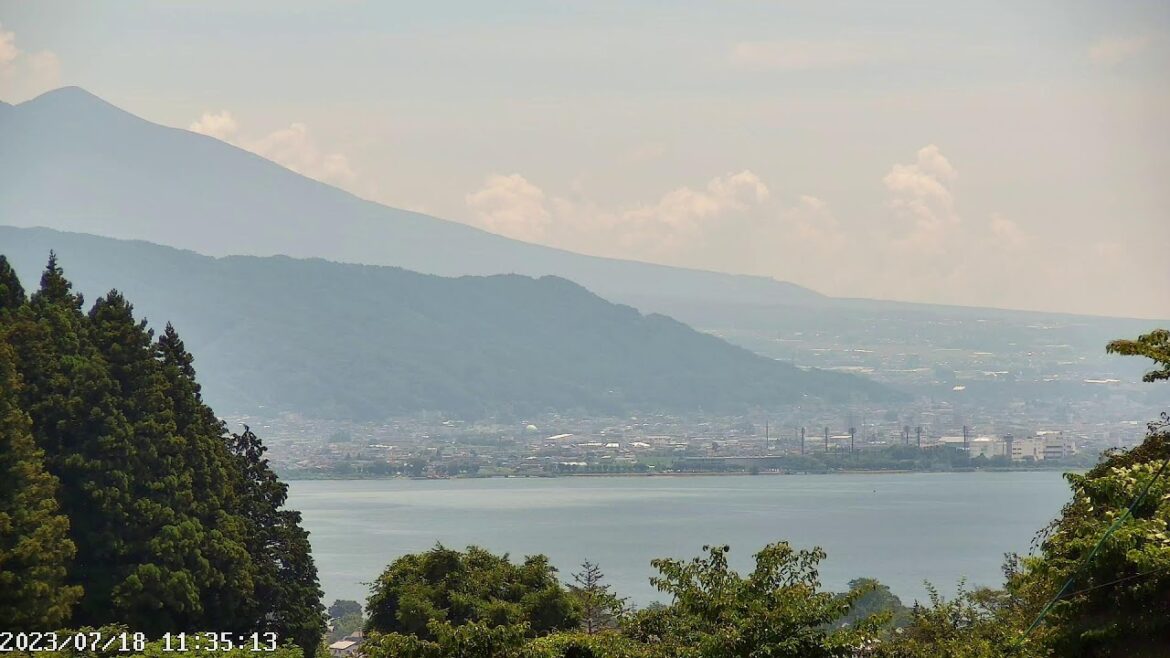 ４Ｋ【LIVE】諏訪湖八ヶ岳ライブカメラ２　信州　諏訪盆地（自動巡回カメラ）  Live stream in Lake Suwa　Nagano Japan　PTZ