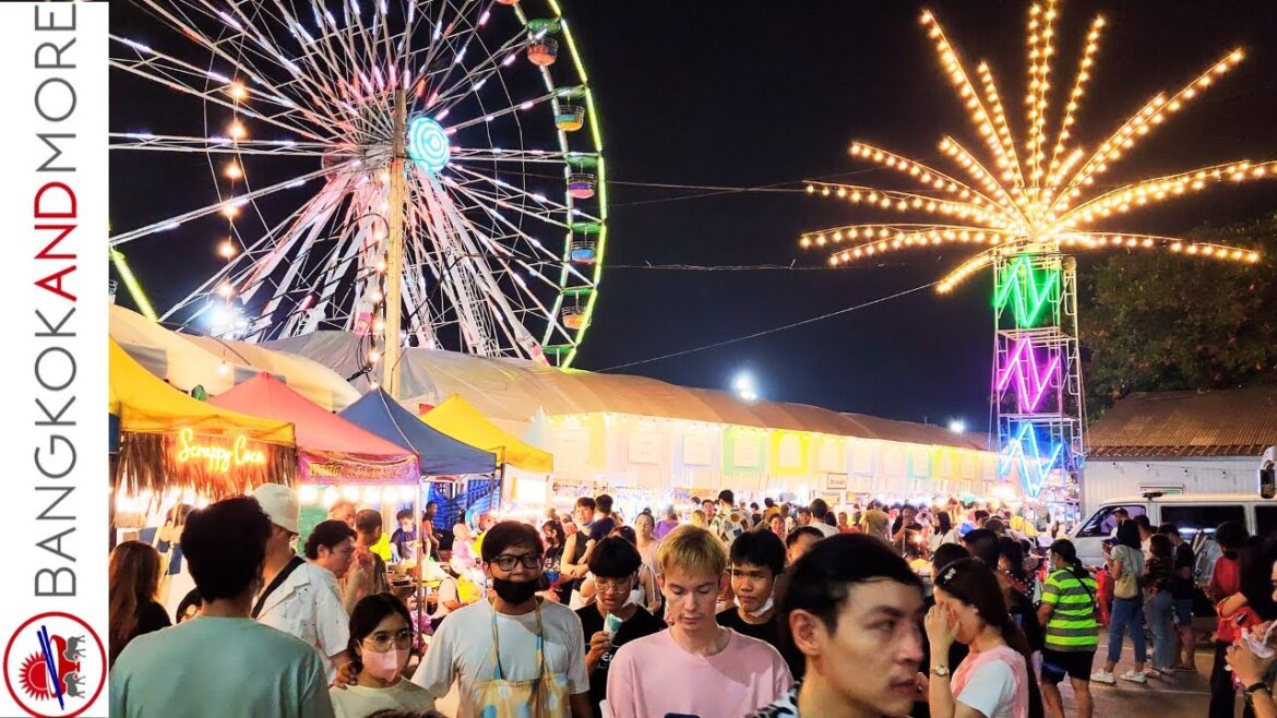 Amazing Festival STREET FOOD at Siam Carnival in BANGKOK Amazing Festival STREET FOOD at Siam Carnival in BANGKOK