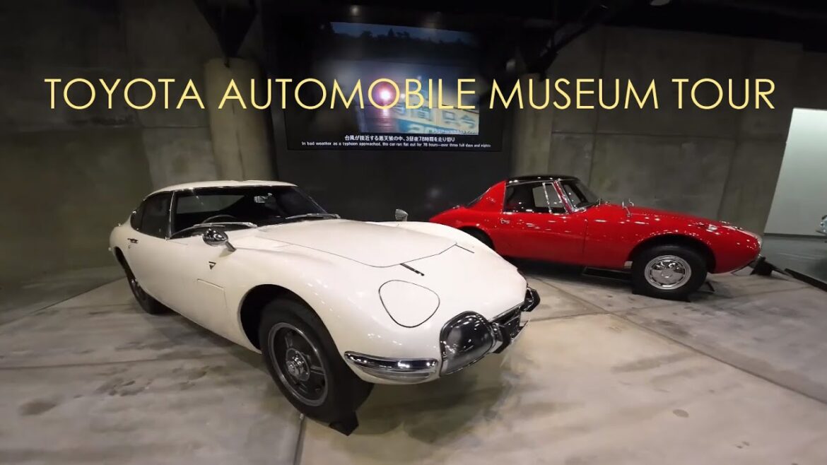 Tour in Toyota Automobile Museum