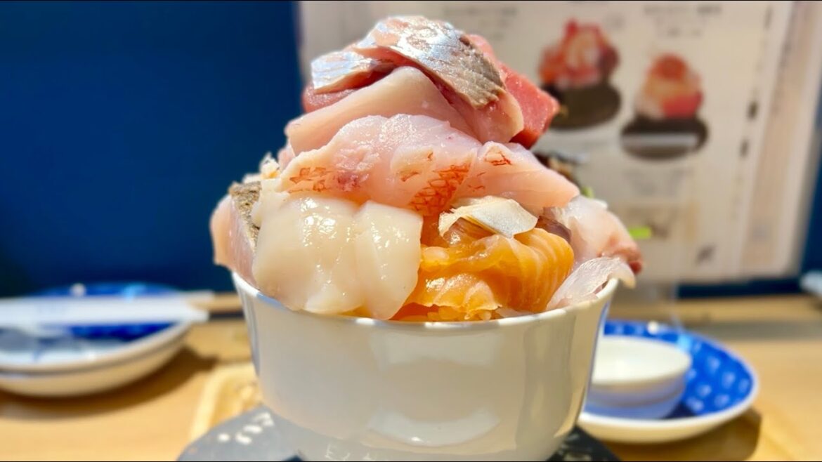 Food tour in Hokkaido / Sapporo, Japan! Amazing gourmet guide to 10 foods to eat on your trip Food tour in Hokkaido / Sapporo, Japan! Amazing gourmet guide to 10 foods to eat on your trip