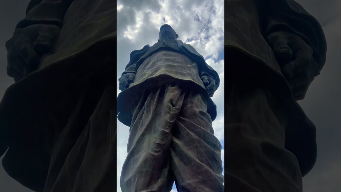 Full view of Statue Of Unity