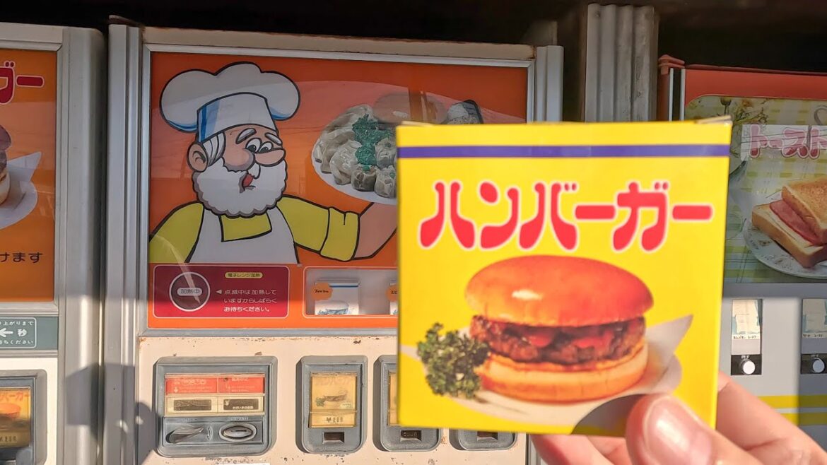 【神奈川】レトロな自動販売機村【人気過ぎ】japanese vending machine