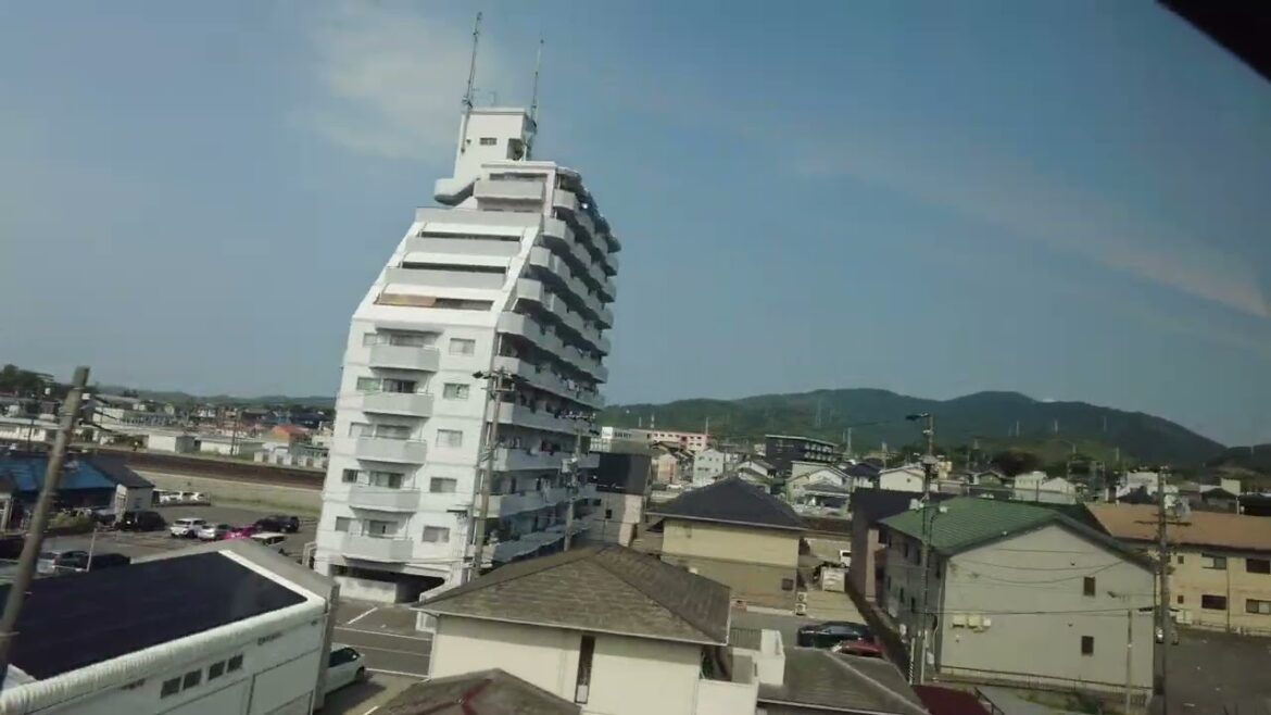 Bullet train, Shinkansen from Nagoya to Tokyo (Walk around NY 2023 4K) Bullet train, Shinkansen from Nagoya to Tokyo (Walk around NY 2023 4K)