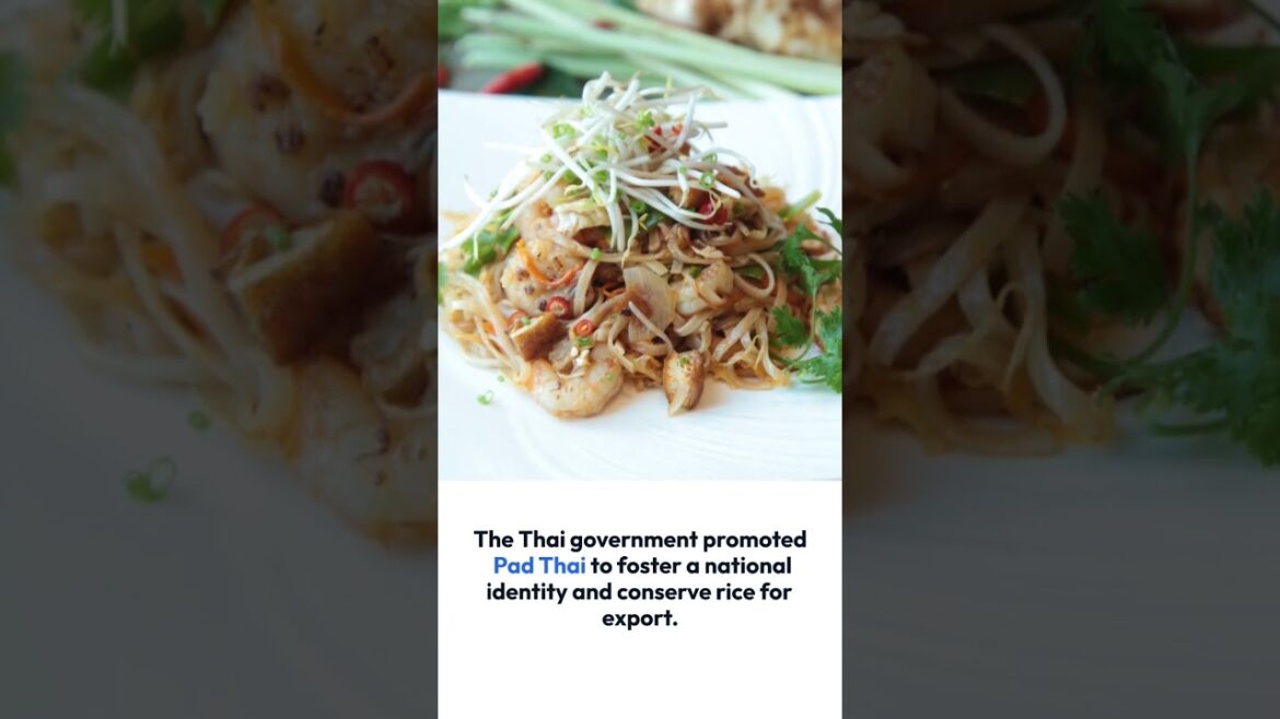🇹🇭 Pad Thai: The Quick, High-Heat Stir-Fry That's Loved by Millions #shorts