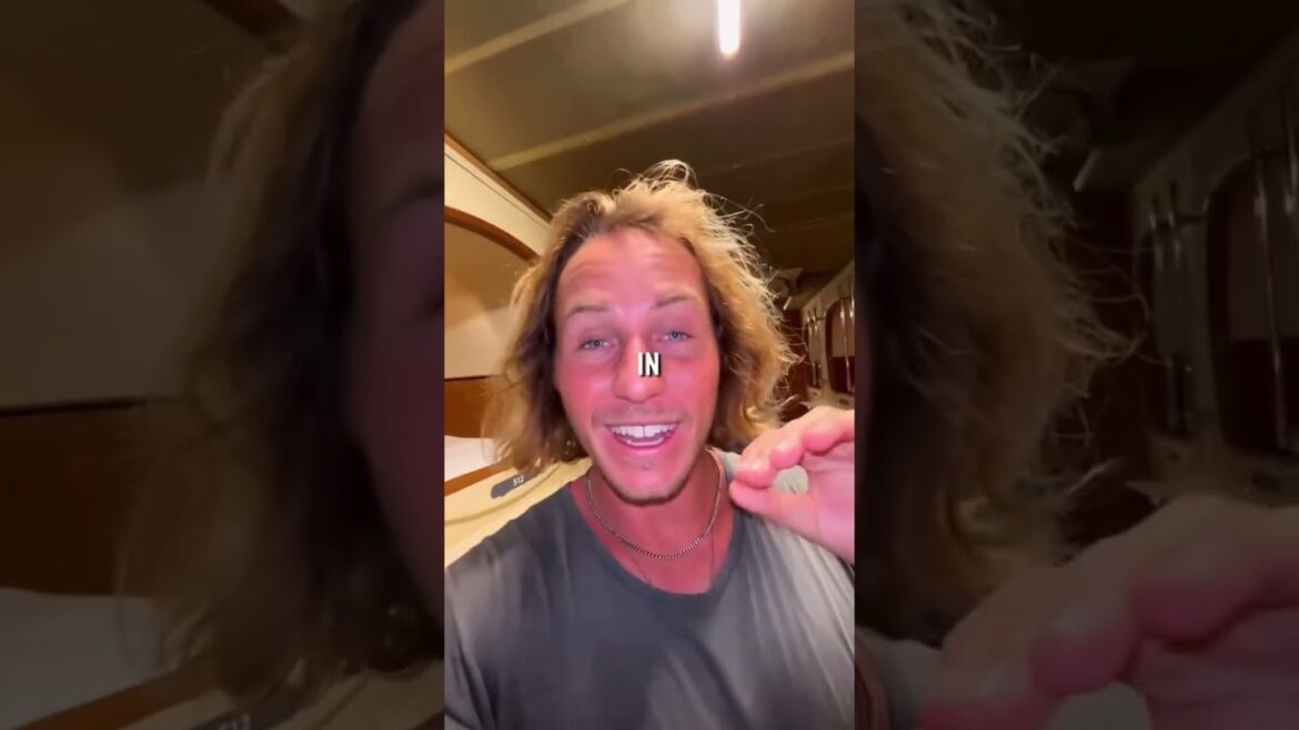 We Slept in a BOX in Japan (Worth the $25?!) 🤔#shorts #travel #Tokyo