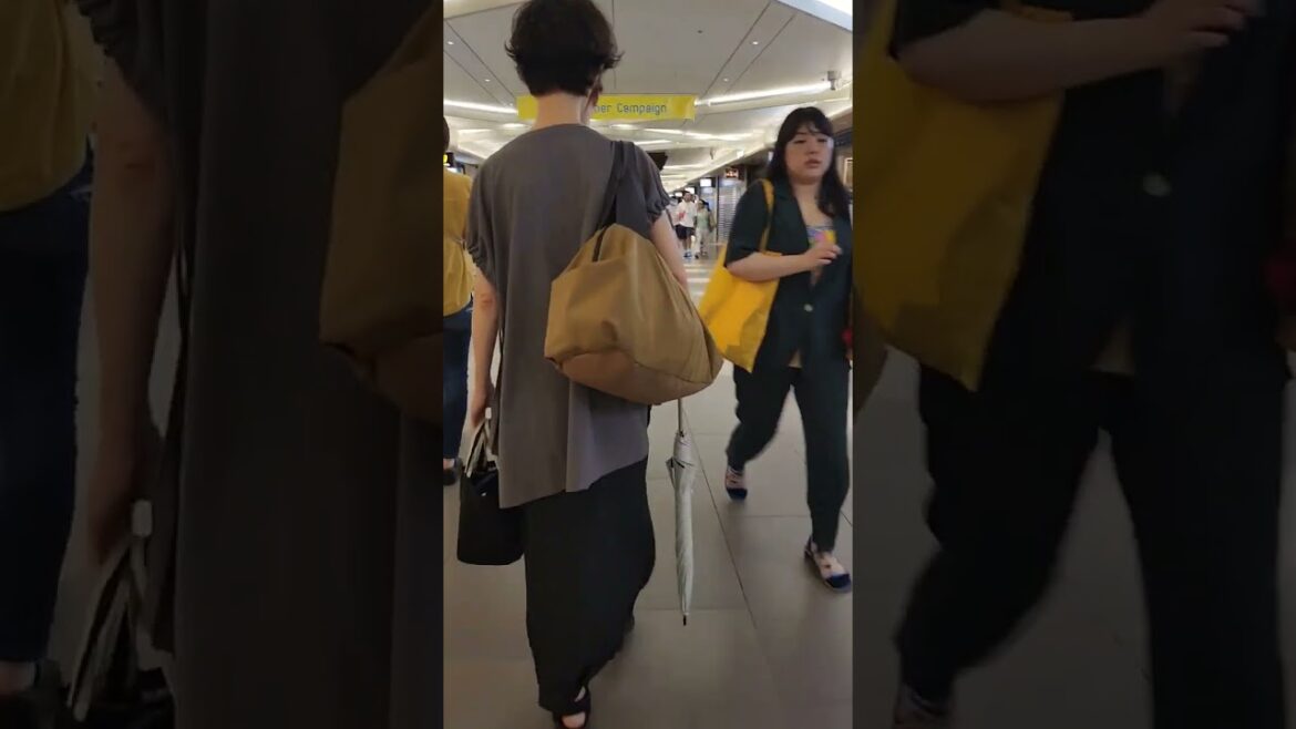 오늘도 일을 하네 #유학생 #유학 #nagoya #나고야 #travel #나고야여행 #오아시스21 #オアシス21 #ミライタワー #알바 #バイト