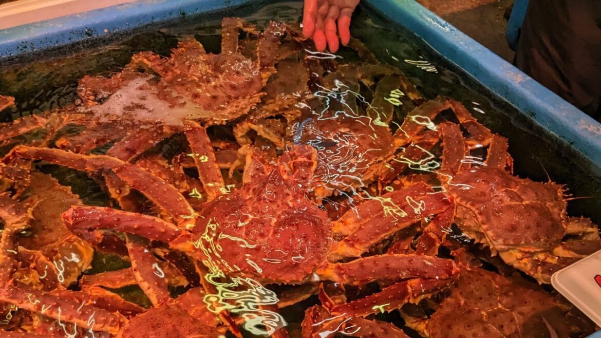 Finding Giant Crabs at this small Seafood Market [4K]