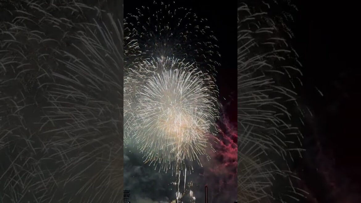 【30分で2万発!】みなとみらいスマートフェスティバル2023のフィナーレ! 【30分で2万発!】みなとみらいスマートフェスティバル2023のフィナーレ!