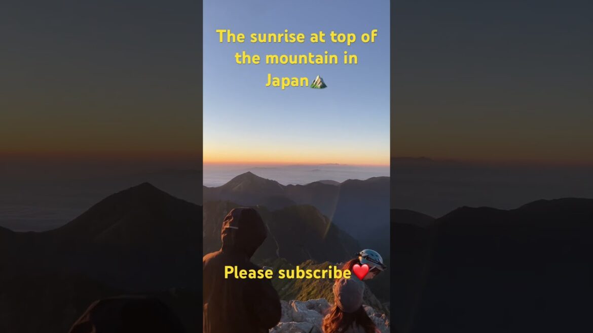 【JAPAN】Sunrise at the top of mountain in Nagano #pleasesubscribe #shorts #travel #trip #climbing