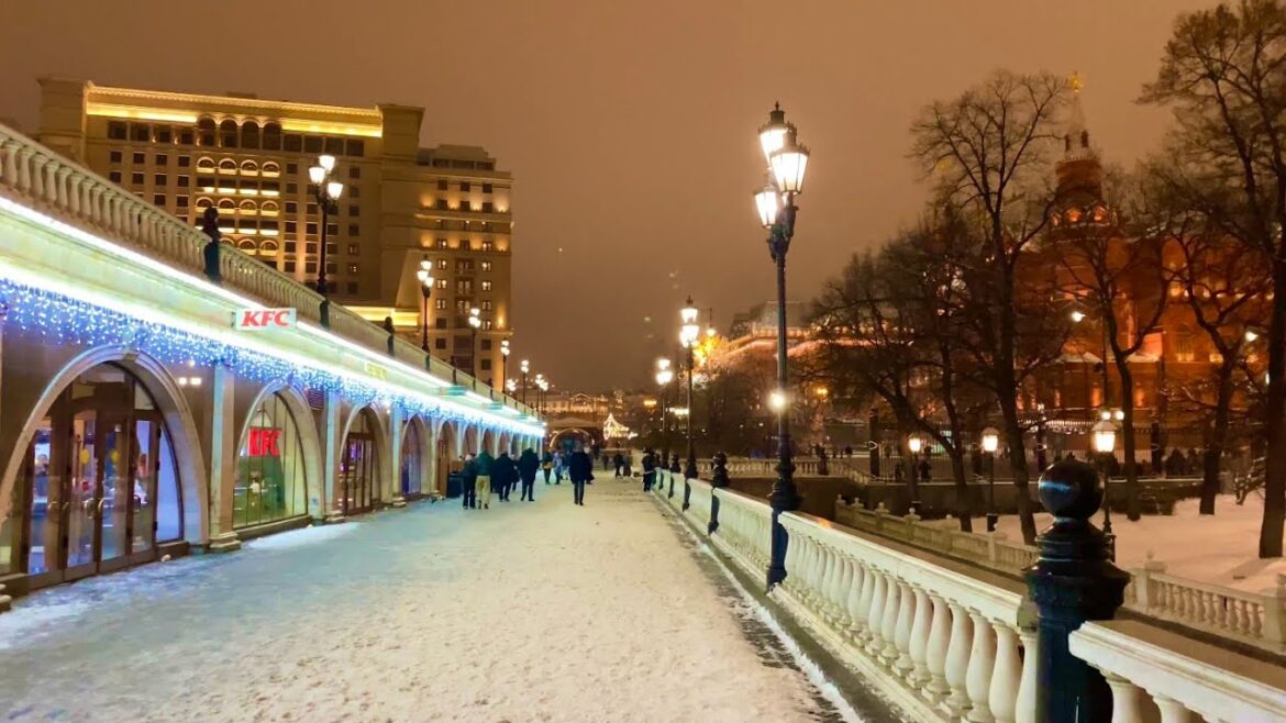 MOSCOW RUSSIA 19 November 2022 City Center Night Walking Tour / 4K UHD