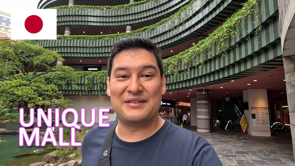 Fukuoka Canal City Shopping Mall - Japan